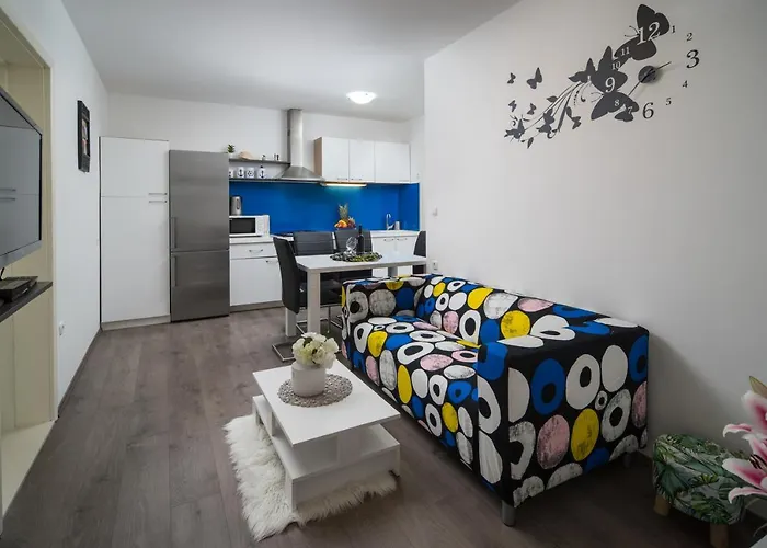 Wild Rose Guest house 3*