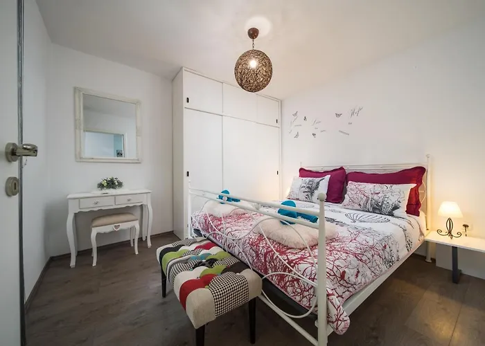 Guest house Wild Rose