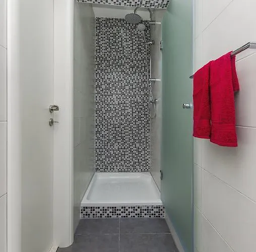 Wild Rose Guest house 3*