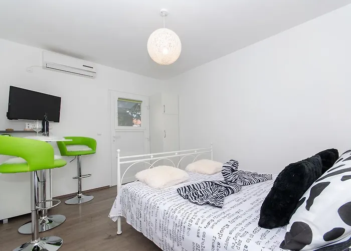 Wild Rose Guest house