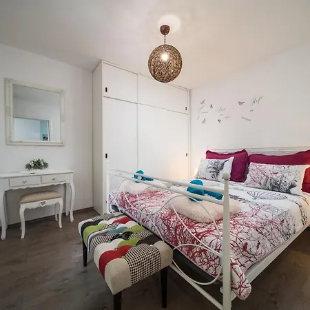 Guest house Wild Rose